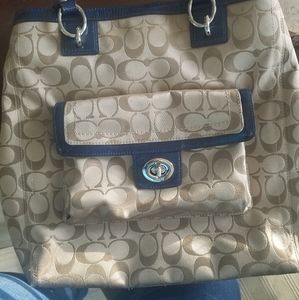 Coach shoulder bag